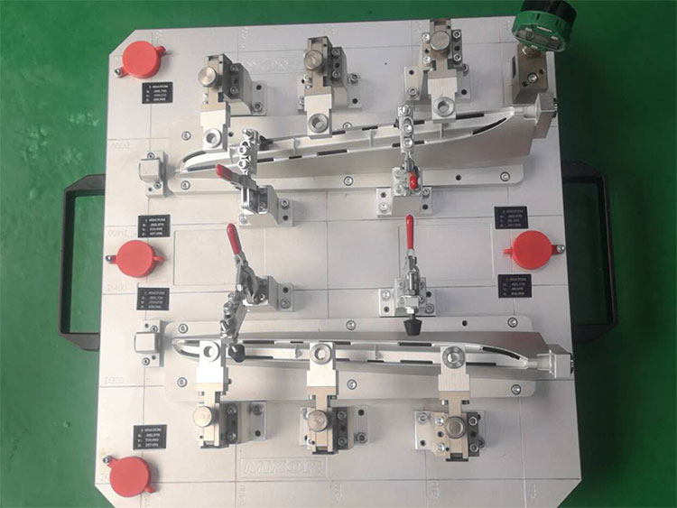 汽車鈑金件檢具